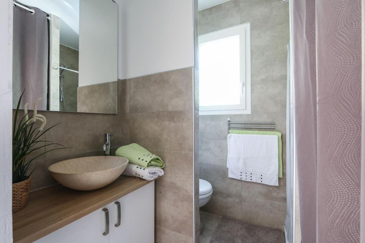 Studio Pied Village Eze - Dans Villa Recente - Parking Gratuit Екстериор снимка