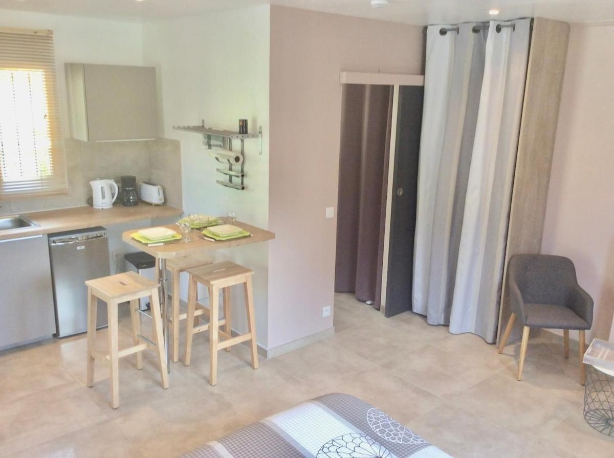 Studio Pied Village Eze - Dans Villa Recente - Parking Gratuit Екстериор снимка